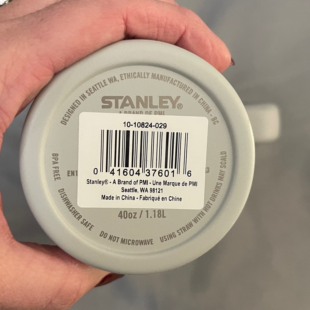 Stanley Light Gray Tumbler with Handle - Picture 2 of 5